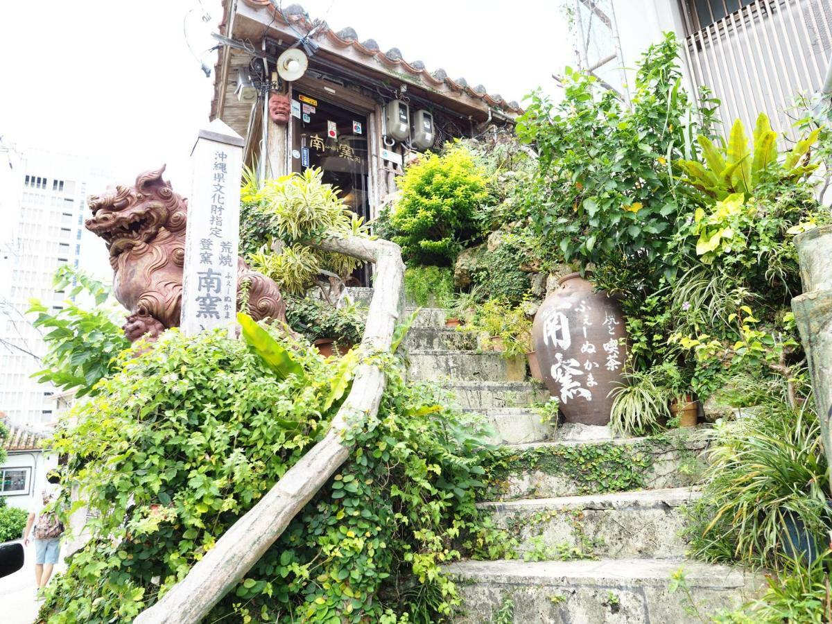 Holiday Homes Tsuboya 2Nd Наха Экстерьер фото